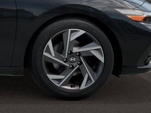 New 2026 Hyundai Elantra SEL Sport Premium FWD image 8