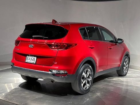Used 2020 Kia Sportage LX AWD/4WD image 11