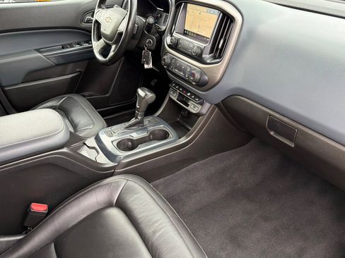Used 2021 Chevrolet Colorado Z71 w/ Safety Package image 15