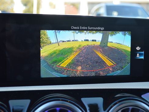 Used 2023 Mercedes-Benz CLA 250 image 22