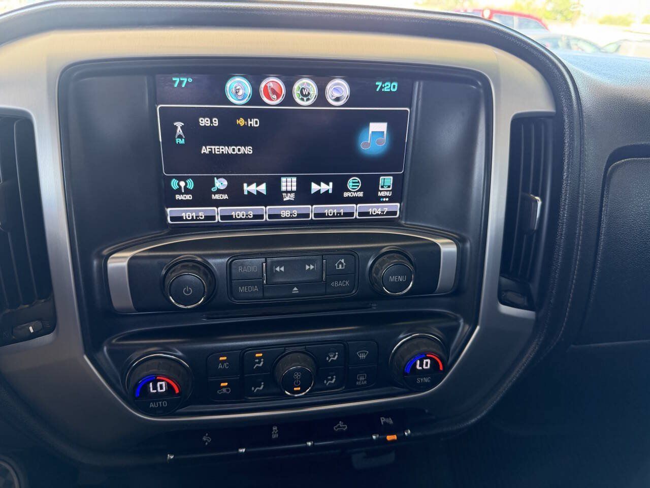 Used 2017 GMC Sierra 1500 SLE w/ SLE Value Package RWD image 8