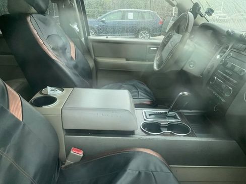 Used 2008 Ford Expedition Limited RWD image 4