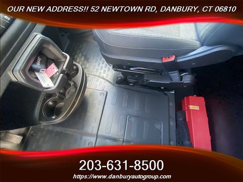 Used 2025 RAM ProMaster 2500 w/ U-Haul Equipment Group FWD image 28
