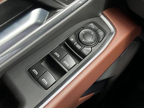 Used 2026 GMC Sierra 2500 Denali Ultimate AWD/4WD image 22