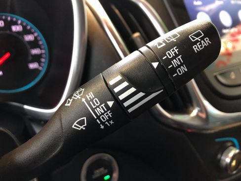 Certified 2024 Chevrolet Equinox LT image 31