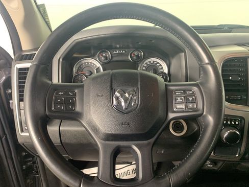 Used 2019 RAM 1500 Big Horn image 22