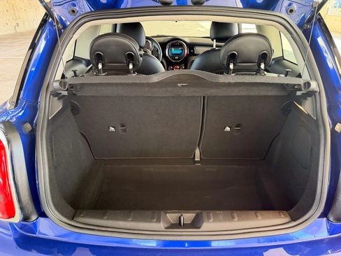 Used 2019 MINI Cooper 2-Door Hardtop FWD image 18