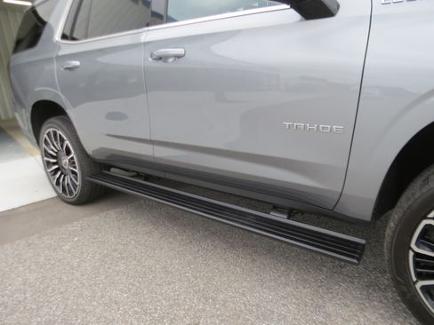 Used 2026 Chevrolet Tahoe High Country AWD/4WD image 12