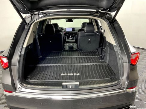 Used 2024 Acura MDX w/ Advance Package AWD/4WD image 40