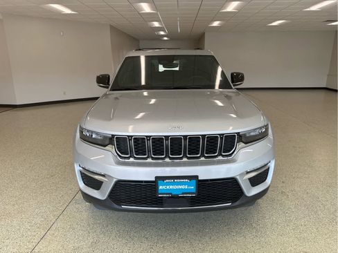 Used 2024 Jeep Grand Cherokee Limited w/ MOPAR Finishing Package image 1