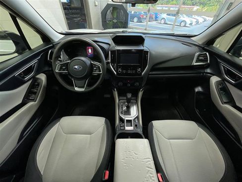 Used 2019 Subaru Forester AWD/4WD image 19