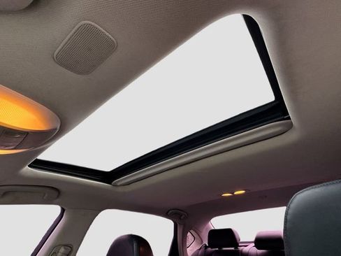 Used 2018 INFINITI Q70 L 3.7 image 23