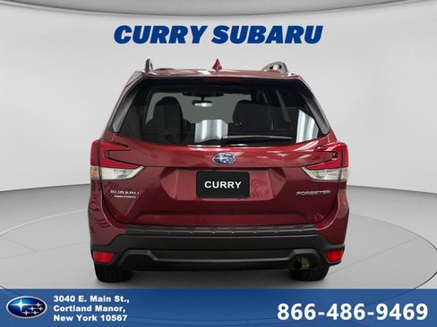 Certified 2023 Subaru Forester Premium AWD/4WD image 4