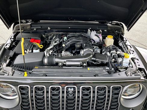 New 2026 Jeep Gladiator Mojave AWD/4WD image 11