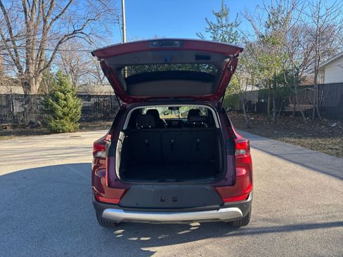 Used 2025 Chevrolet TrailBlazer LT w/ Driver Confidence Package image 29