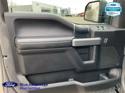 Used 2018 Ford F150 XLT w/ Equipment Group 302A Luxury AWD/4WD image 17