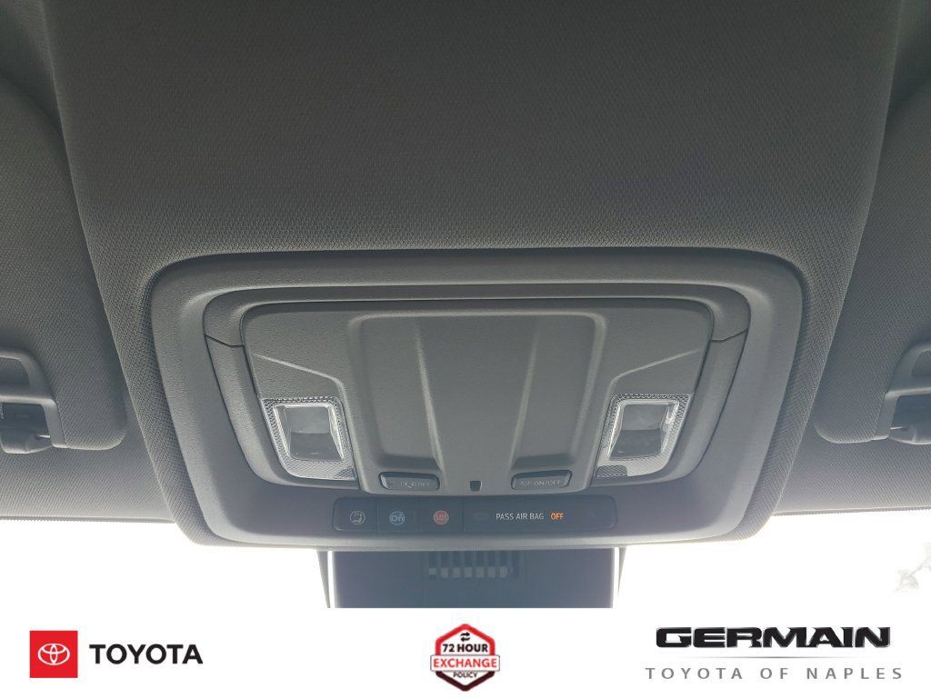 Used 2023 Chevrolet Silverado 1500 Custom RWD image 34
