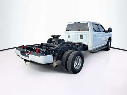 Used 2024 RAM 3500 Big Horn w/ Safety Group image 7