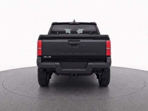 Used 2024 Toyota Tacoma SR5 AWD/4WD image 7