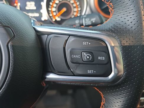 Used 2023 Jeep Gladiator Mojave w/ Trailer Tow Package image 19