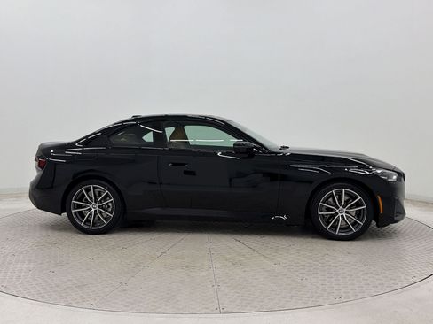 Used 2024 BMW 230i Coupe w/ Convenience Package RWD image 8