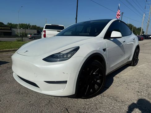 Used 2020 Tesla Model Y Long Range AWD/4WD image 27