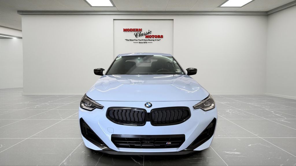 Used 2026 BMW M240i xDrive Coupe AWD/4WD image 2