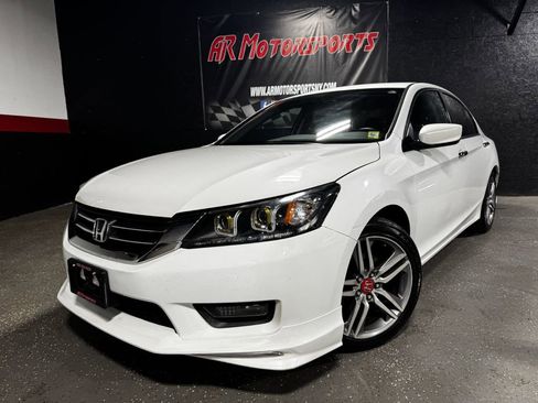 Used 2014 Honda Accord Sport image 1
