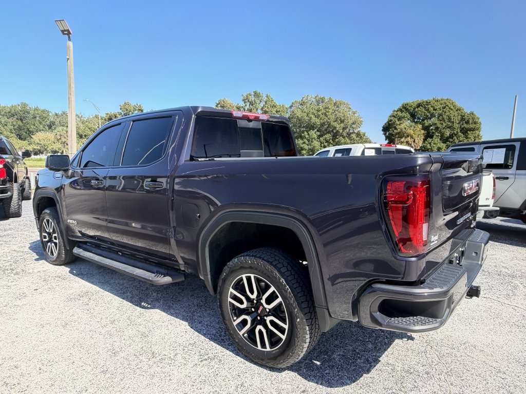 Used 2025 GMC Sierra 1500 AT4 w/ AT4 Premium Package AWD/4WD image 6