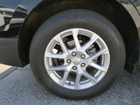 Used 2024 Chevrolet Equinox LT AWD/4WD image 10