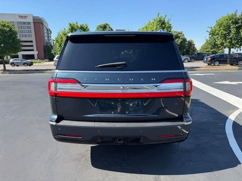 Used 2021 Lincoln Navigator Reserve w/ Luxury Package AWD/4WD image 6