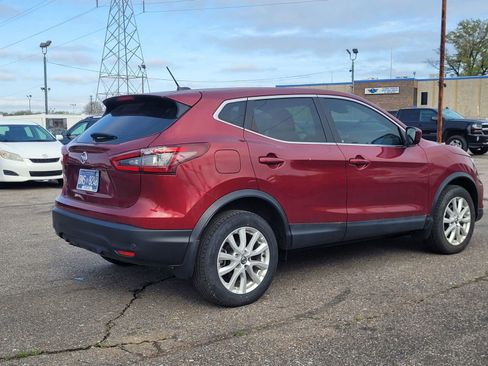 Used 2021 Nissan Rogue Sport S FWD image 7