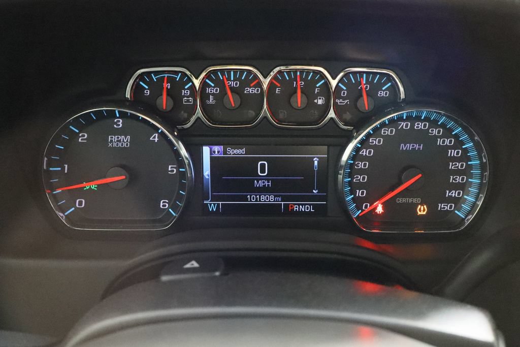 Used 2019 Chevrolet Tahoe 2WD w/ Enhanced Driver Alert Package image 24