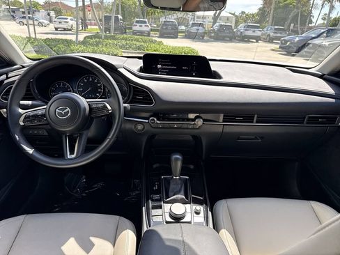 Used 2025 MAZDA CX-30 AWD 2.5 S w/ Preferred Package image 14