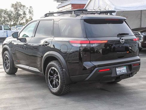 Used 2025 Nissan Pathfinder Rock Creek AWD/4WD image 7
