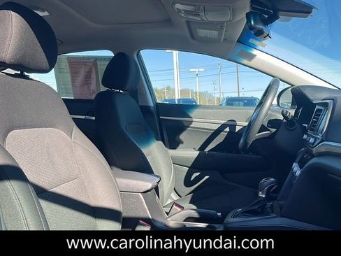 Used 2019 Hyundai Elantra Value Edition w/ Cargo Package image 11