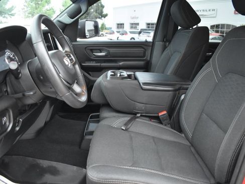 Used 2025 RAM 1500 Warlock AWD/4WD image 15