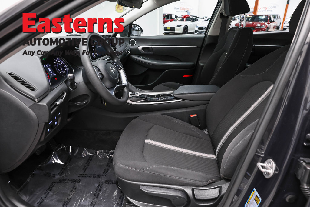 Used 2023 Hyundai Sonata SE FWD image 14