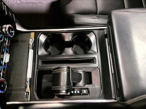 Certified 2023 Ford F150 Raptor w/ Raptor 37 Performance Package AWD/4WD image 30