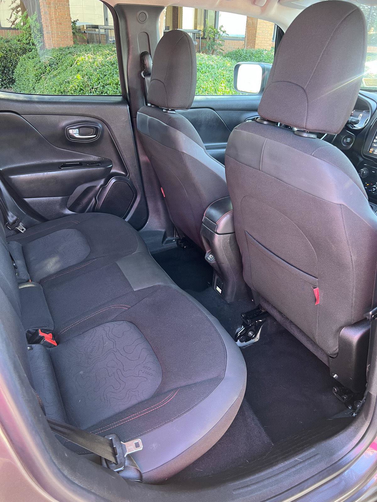Used 2021 Jeep Renegade Trailhawk AWD/4WD image 39