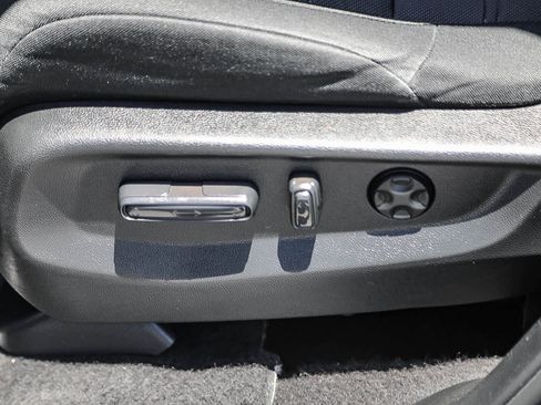 Used 2022 Honda CR-V EX image 19