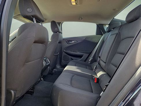 Used 2023 Chevrolet Malibu LT image 16