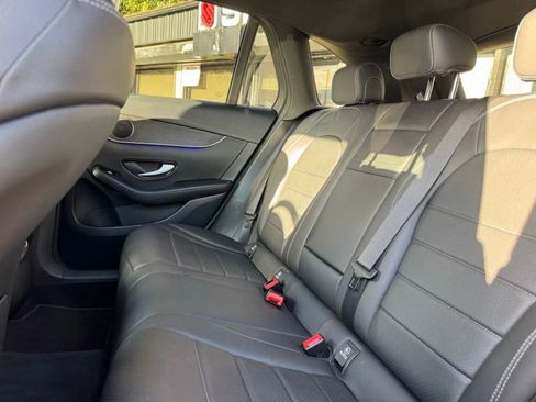 Used 2022 Mercedes-Benz GLC 300 4MATIC image 23