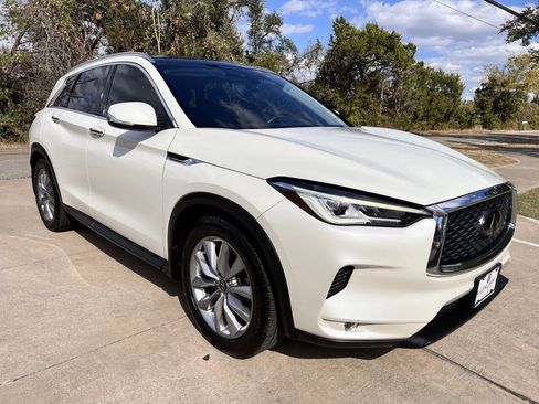Used 2020 INFINITI QX50 Luxe w/ Navigation Package image 1