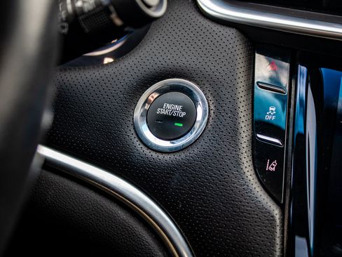 Used 2014 Cadillac XTS Premium AWD/4WD image 34