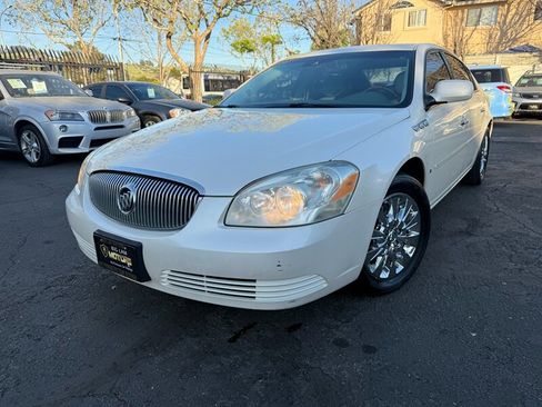 Used 2009 Buick Lucerne CXL w/ Driver Confidence Package image 1