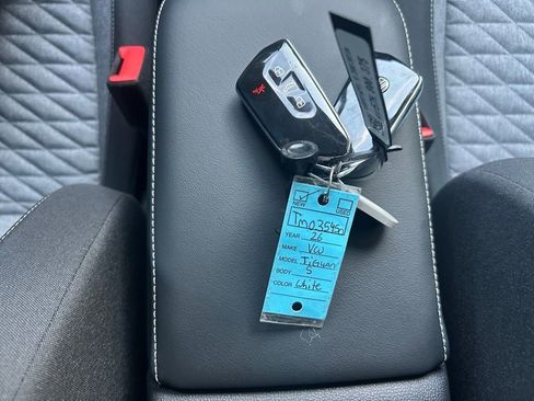 New 2026 Volkswagen Tiguan S image 60