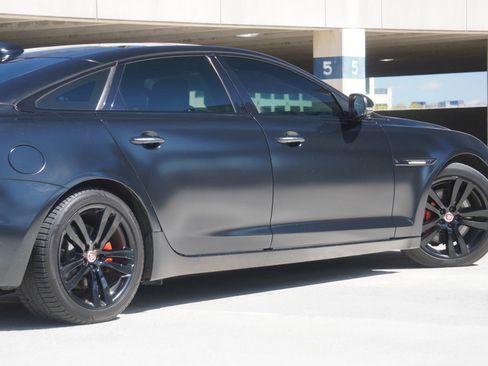 Used 2016 Jaguar XJ L Portfolio AWD/4WD image 11