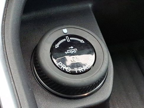 Certified 2025 Ford Expedition Max Active image 26