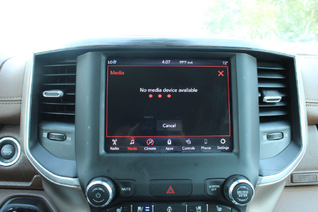 Used 2019 RAM 1500 Laramie AWD/4WD image 20